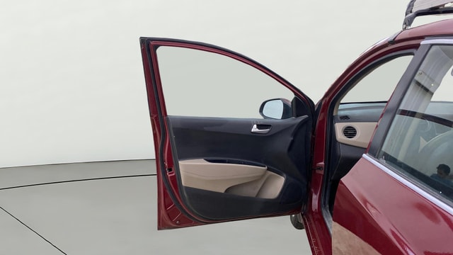 View Hyundai Xcent Image 31 Used Hyundai Xcent Image 31