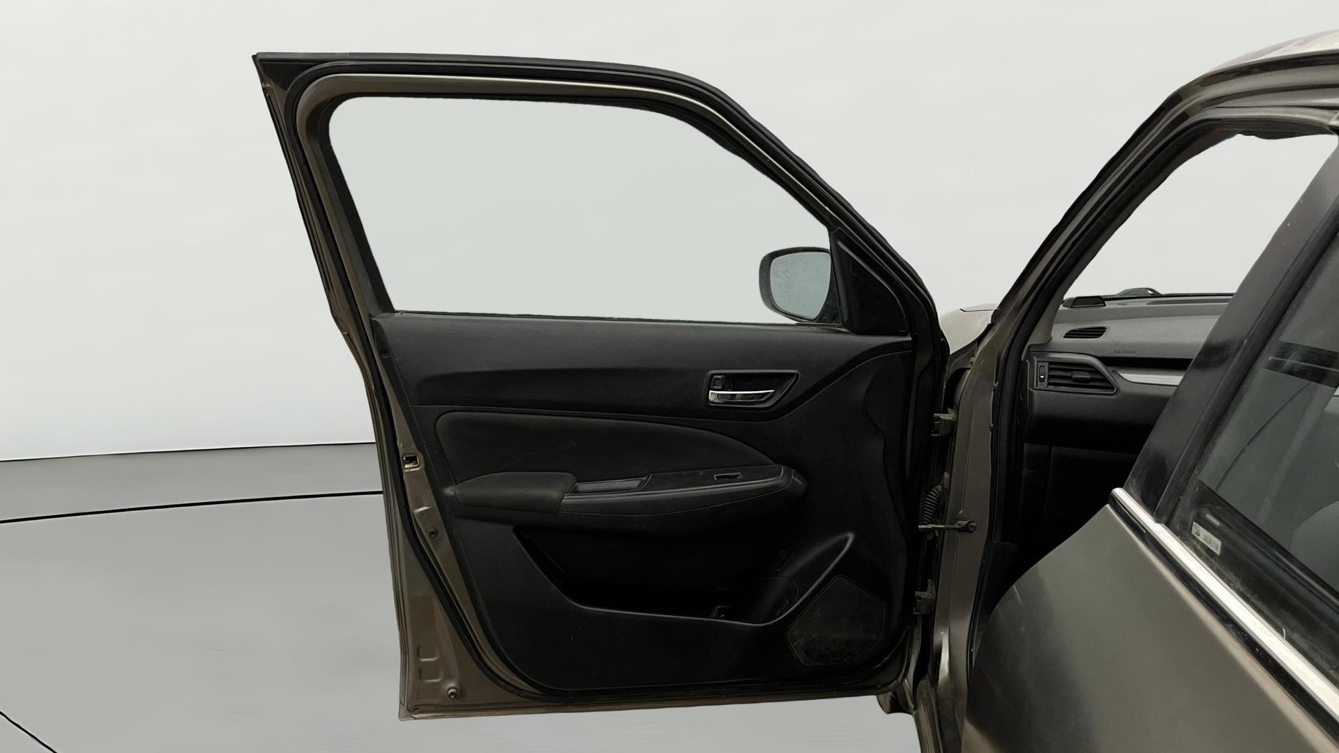 View 2018 Maruti Suzuki 1000 Base Variant Image 31 Used 2018 Maruti Suzuki 1000 Base Variant Image 31