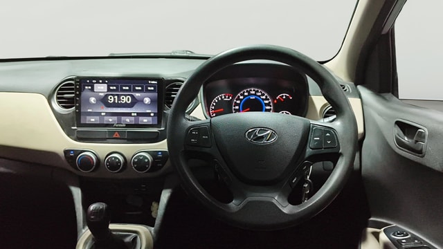 View Hyundai Grand i10 Image 21 Used Hyundai Grand i10 Image 21