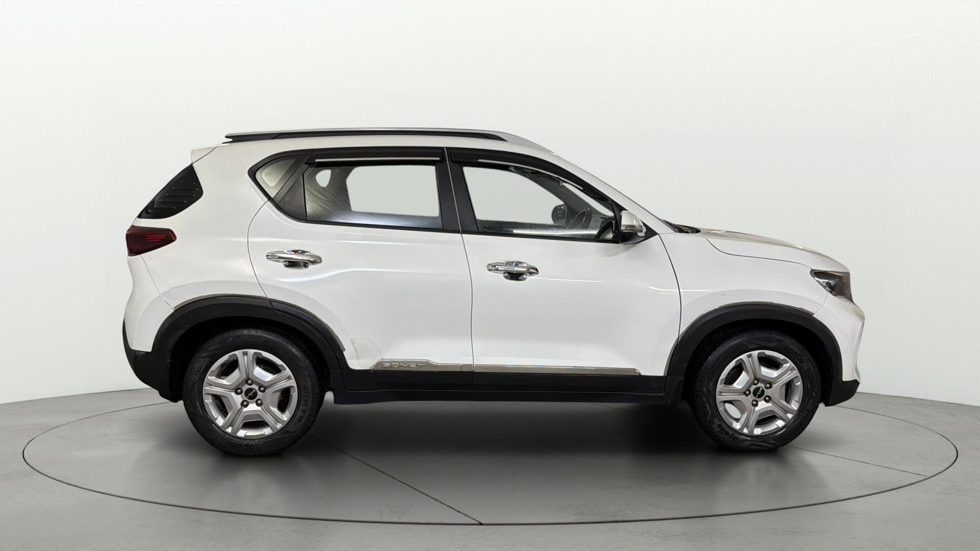 View 2022 Kia Sonet HTK Plus Petrol Image 26 Used 2022 Kia Sonet HTK Plus Petrol Image 26