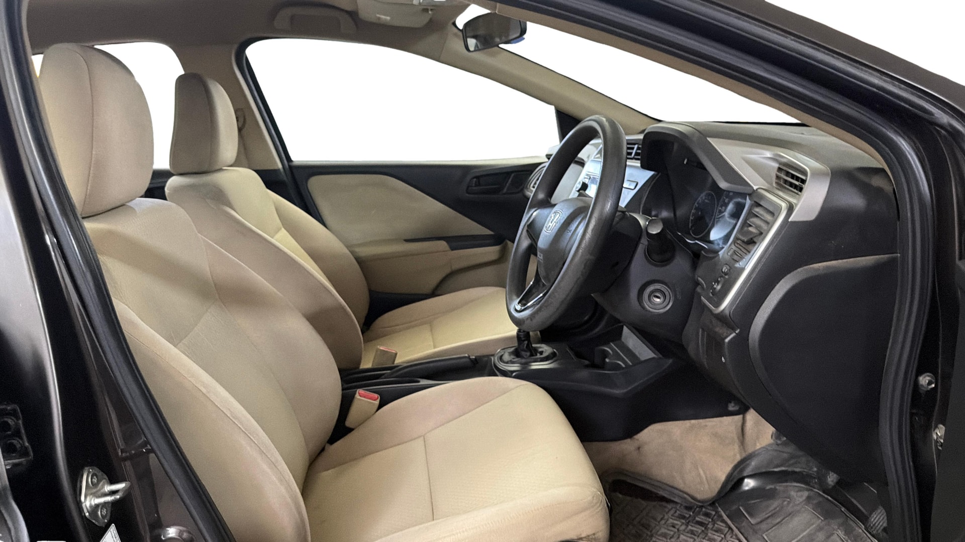 View 2018 Honda City ZX MT Diesel Anniversary Edition Image 25 Used 2018 Honda City ZX MT Diesel Anniversary Edition Image 25