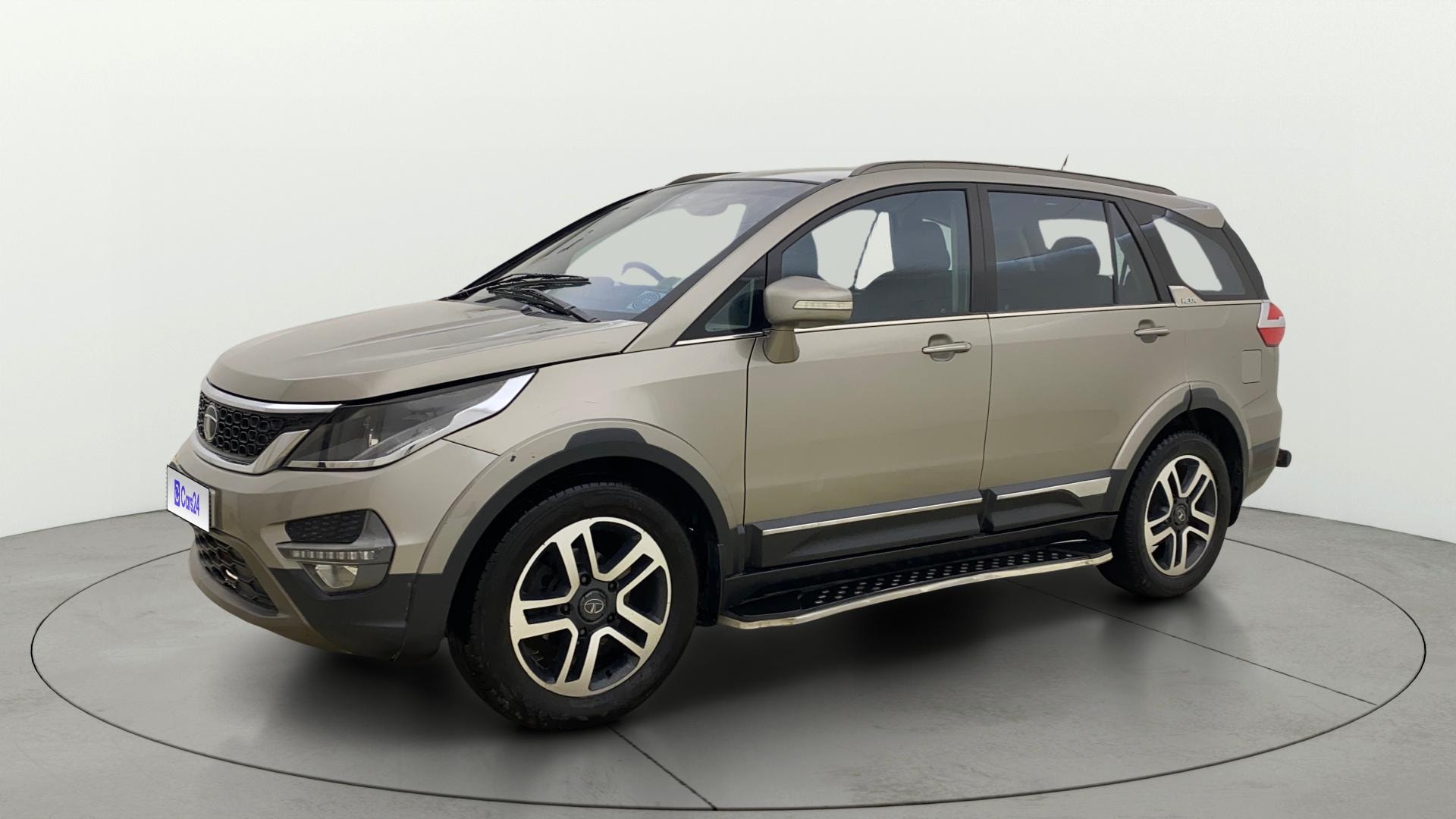 View 2018 Tata Hexa XT 4X2 Image 23 Used 2018 Tata Hexa XT 4X2 Image 23