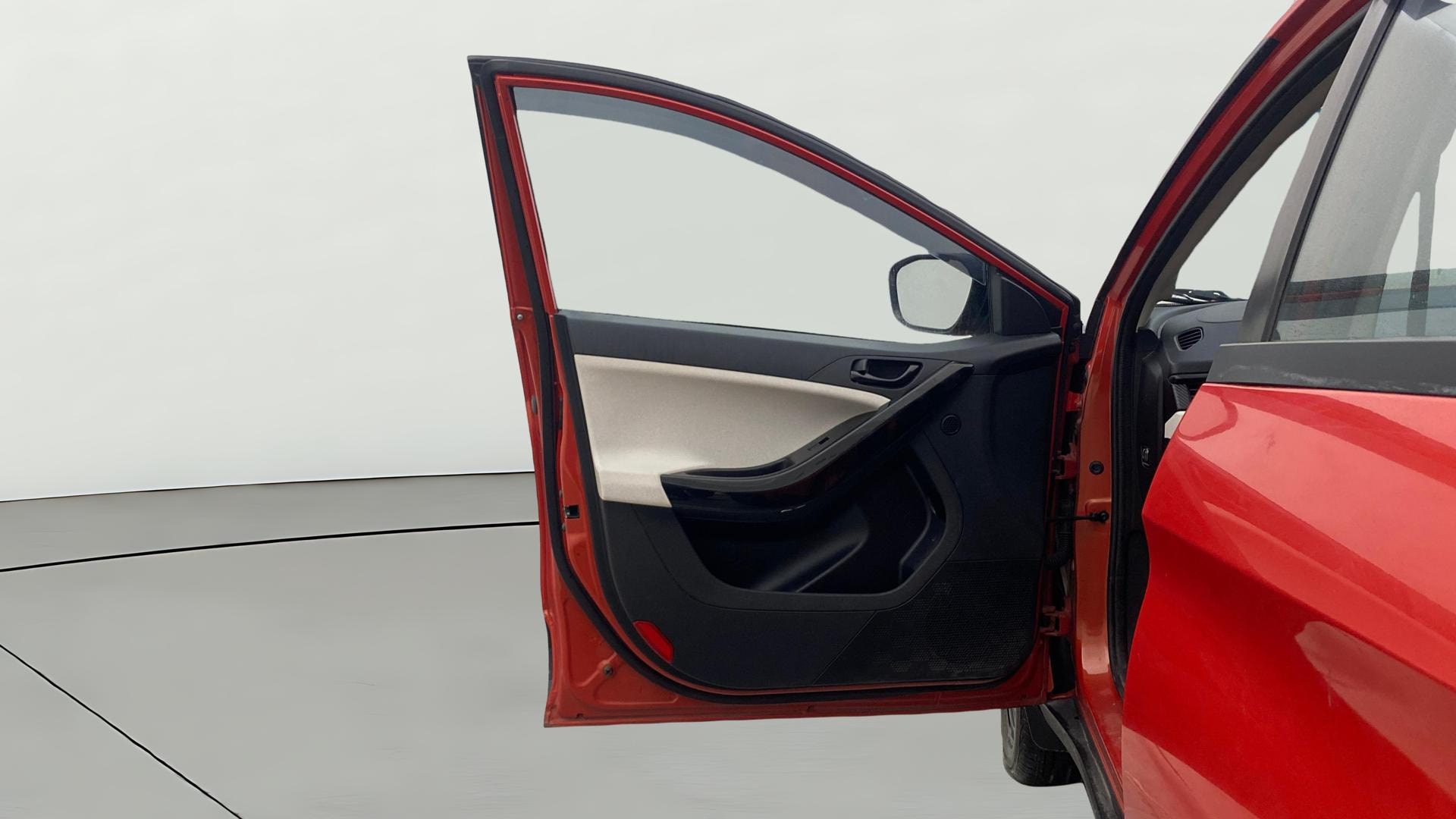 View 2024 Tata Nexon Revotron XE Image 31 Used 2024 Tata Nexon Revotron XE Image 31