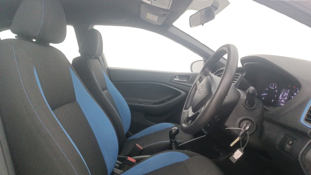 View Hyundai i20 Active Image 26 Used Hyundai i20 Active Image 26