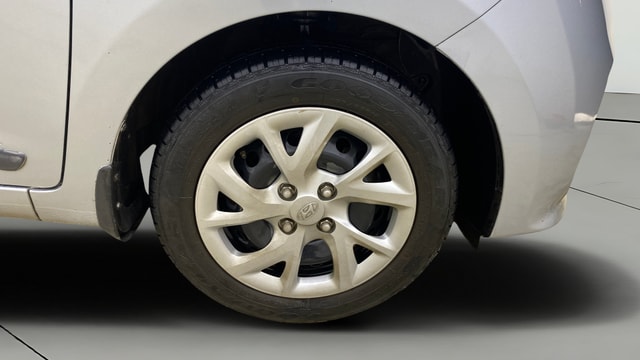 View Hyundai Grand i10 Image 40 Used Hyundai Grand i10 Image 40