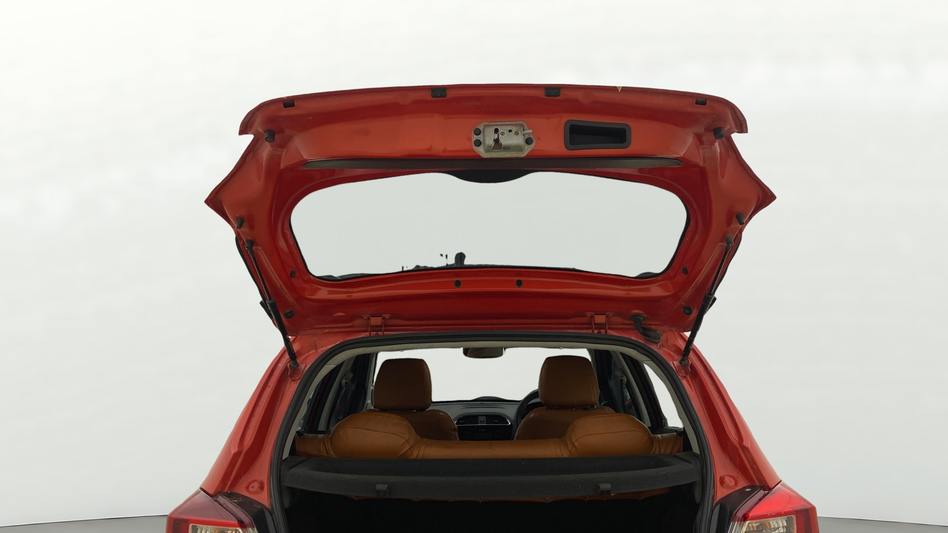 View 2020 Tata Tiago Revotorq XB Image 16 Used 2020 Tata Tiago Revotorq XB Image 16