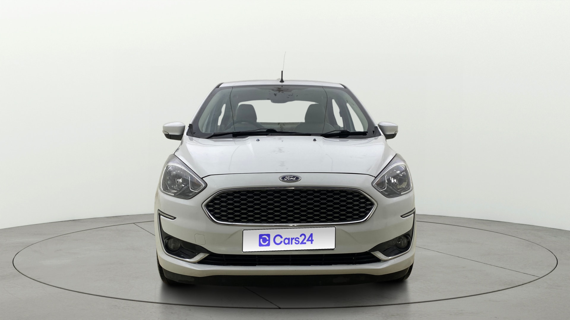 View 2019 Ford Figo Aspire 1.2P Ambiente MT BS IV Image 1 Used 2019 Ford Figo Aspire 1.2P Ambiente MT BS IV Image 1