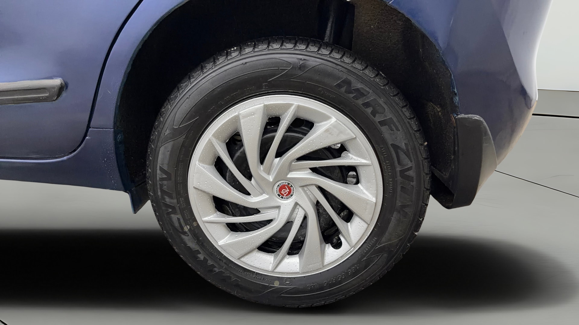 View 2018 Maruti Suzuki 1000 Base Variant Image 11 Used 2018 Maruti Suzuki 1000 Base Variant Image 11