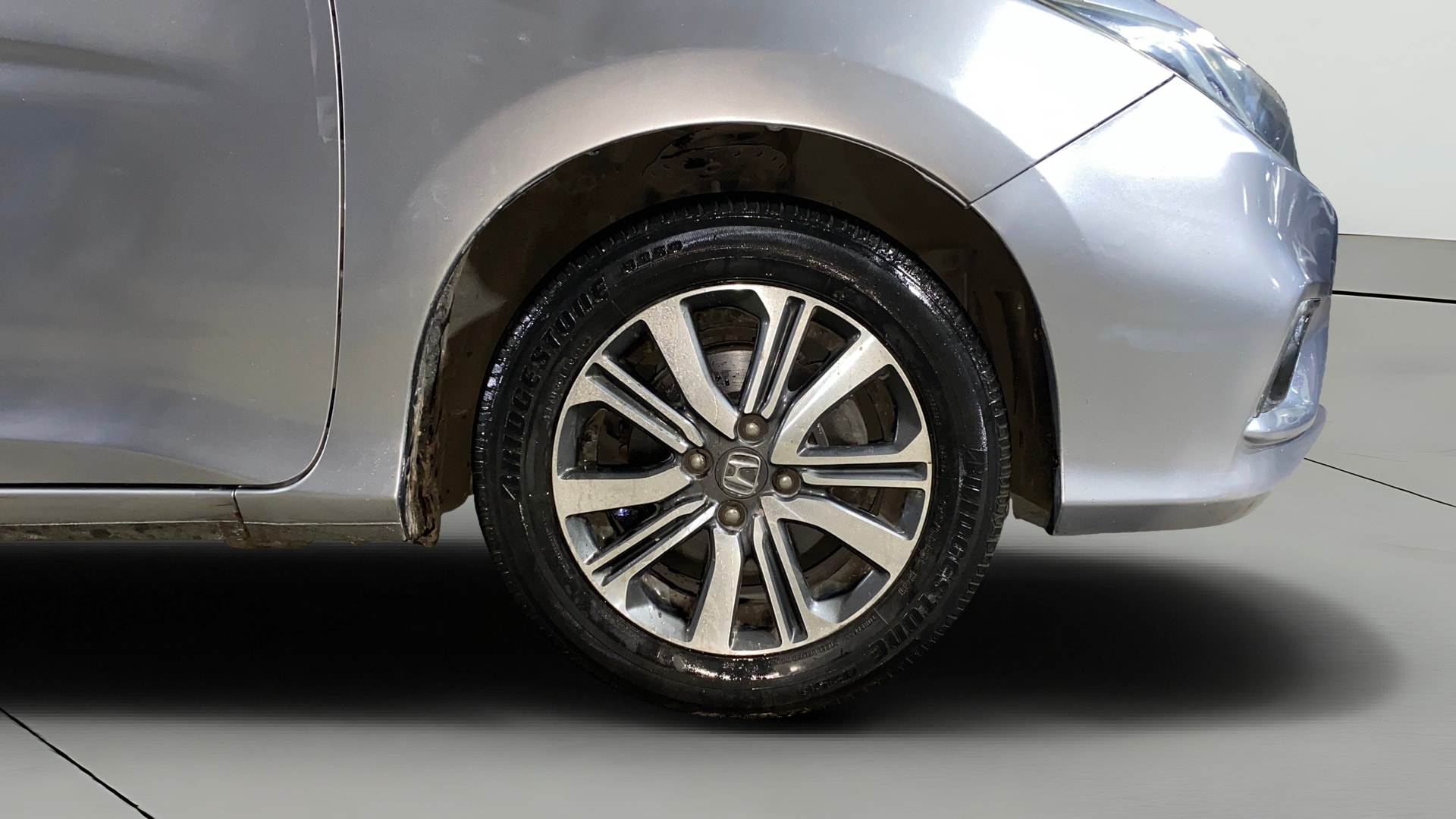 View 2019 Honda City ZX MT Diesel Anniversary Edition Image 42 Used 2019 Honda City ZX MT Diesel Anniversary Edition Image 42