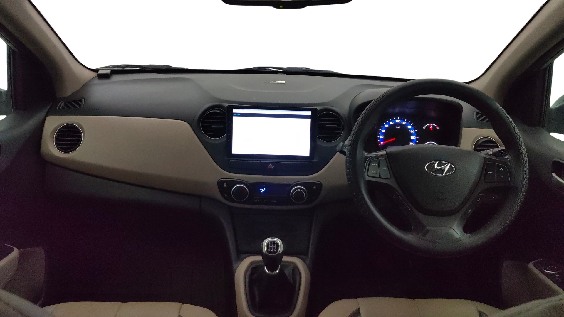 View 2014 Hyundai Xcent SX Petrol (O) Image 15 Used 2014 Hyundai Xcent SX Petrol (O) Image 15