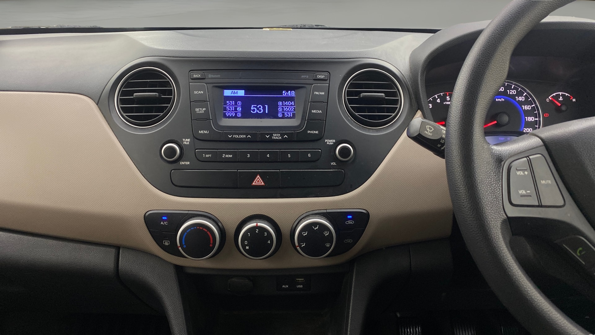 Used 2016 Hyundai Grand i10 Used 2016 Hyundai Grand i10