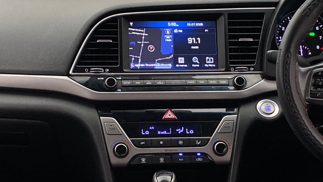 View Hyundai Elantra Image 18 Used Hyundai Elantra Image 18
