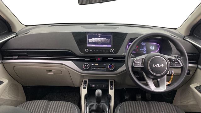 View Kia Carens Image 16 Used Kia Carens Image 16