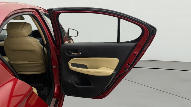 View Honda City ZX Image 8 Used Honda City ZX Image 8