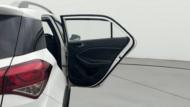 View Hyundai i20 Active Image 7 Used Hyundai i20 Active Image 7