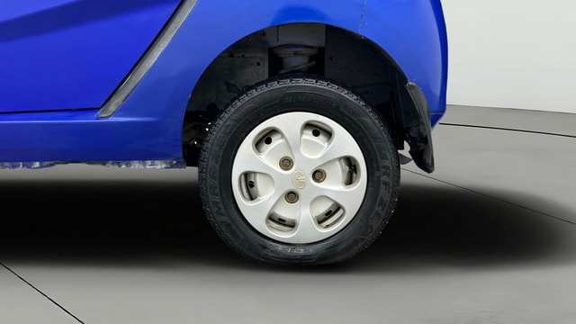 View Tata Nano Image 11 Used Tata Nano Image 11