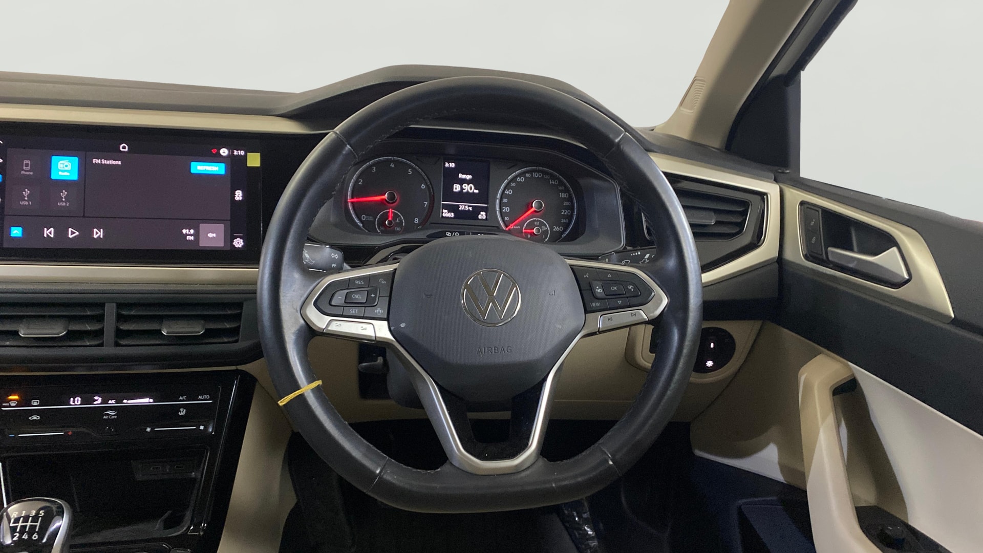 View 2024 Volkswagen Virtus Topline 1.0 TSI MT Image 12 Used 2024 Volkswagen Virtus Topline 1.0 TSI MT Image 12