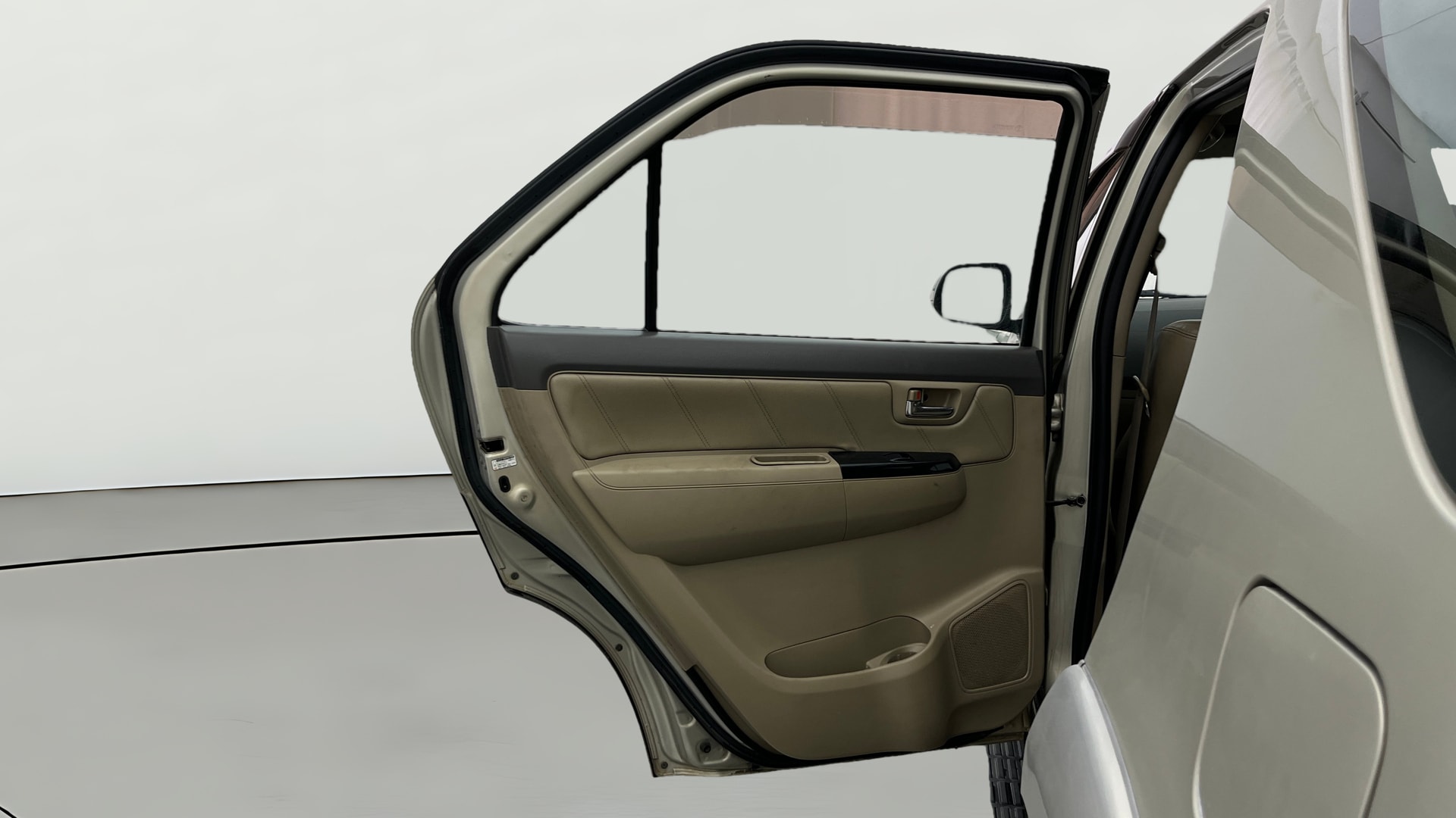 Used 2013 Toyota Fortuner Used 2013 Toyota Fortuner