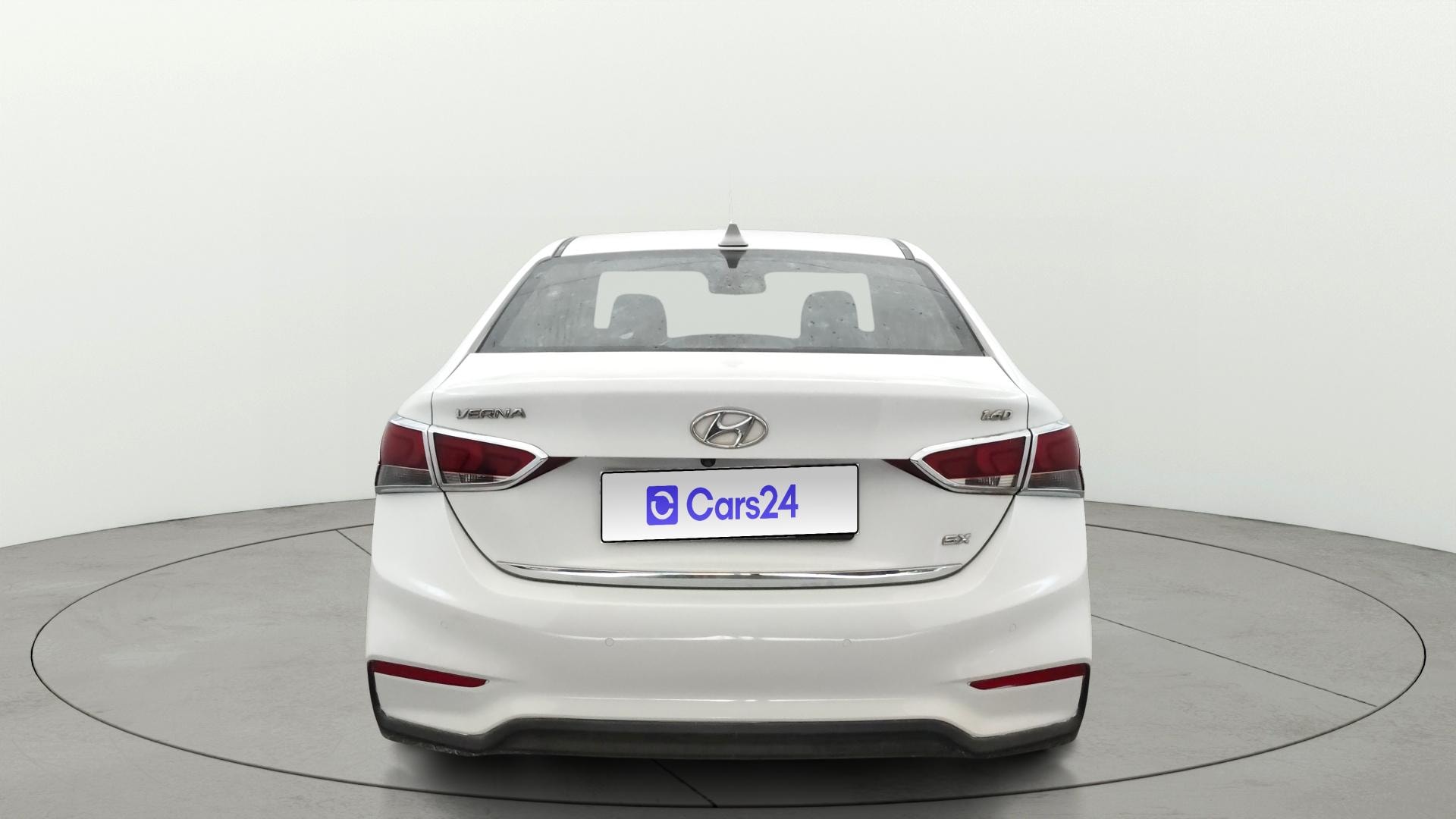 View 2017 Hyundai Verna 1.4 VTVT E Image 38 Used 2017 Hyundai Verna 1.4 VTVT E Image 38