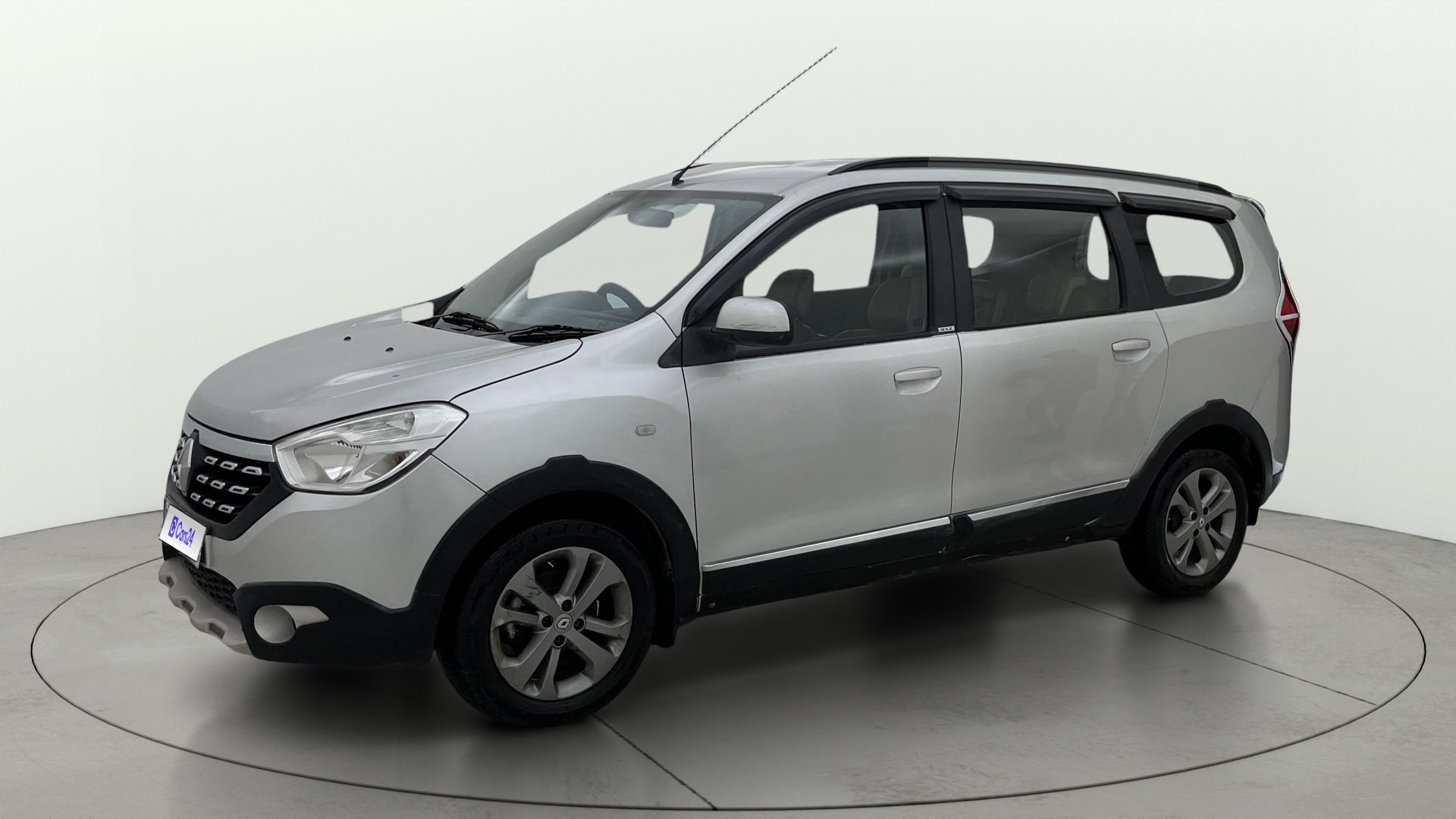 Used 2017 Renault Lodgy Used 2017 Renault Lodgy