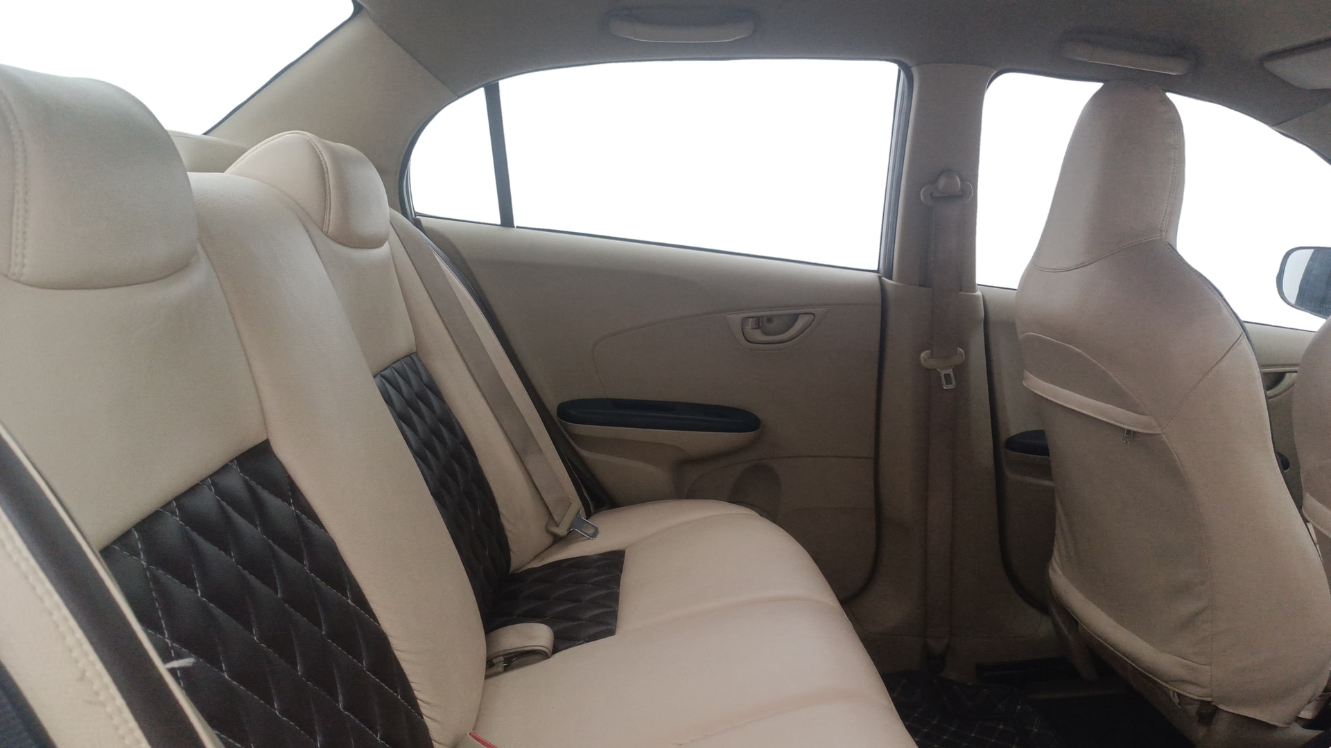 View 2014 Honda Amaze E MT Petrol BS IV Image 29 Used 2014 Honda Amaze E MT Petrol BS IV Image 29