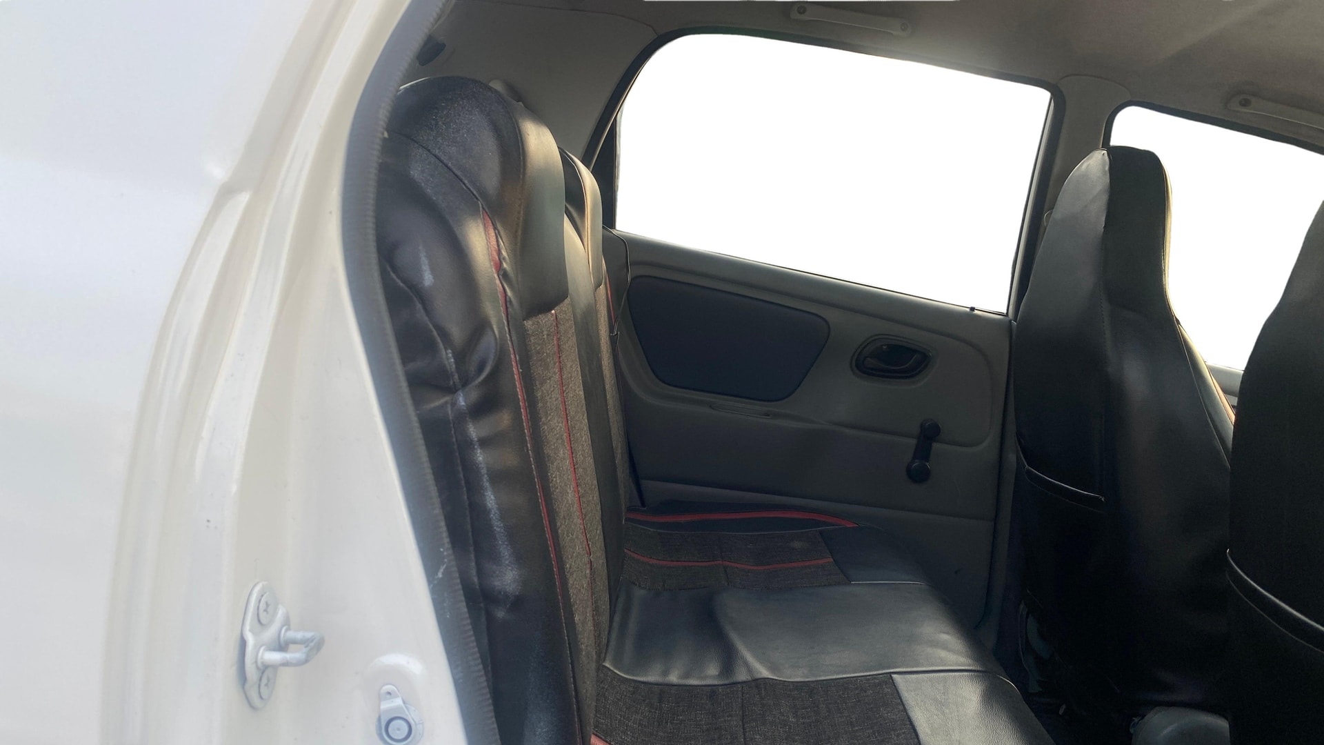 View 2014 Maruti Suzuki Alto K10 LX Image 28 Used 2014 Maruti Suzuki Alto K10 LX Image 28
