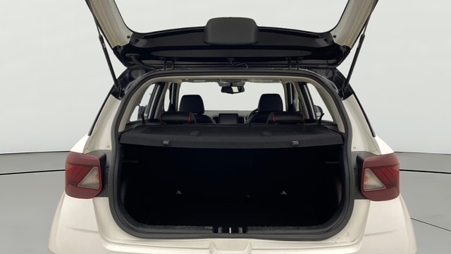 View Hyundai Venue Image 40 Used Hyundai Venue Image 40