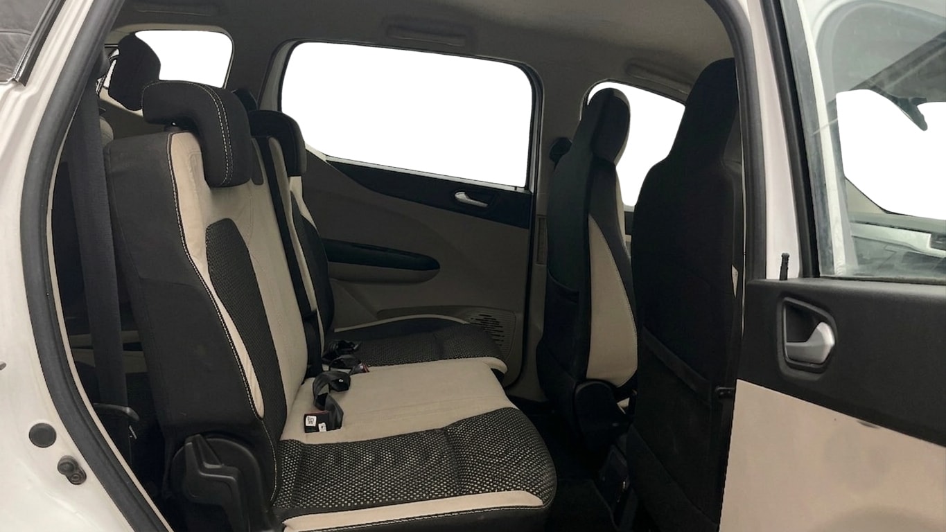 Used 2019 Renault Triber Used 2019 Renault Triber