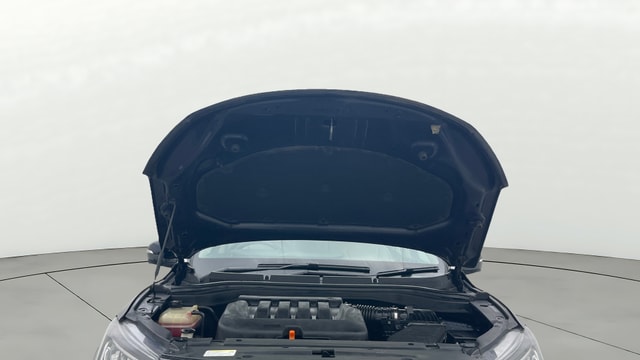 View Mahindra XUV700 Image 21 Used Mahindra XUV700 Image 21