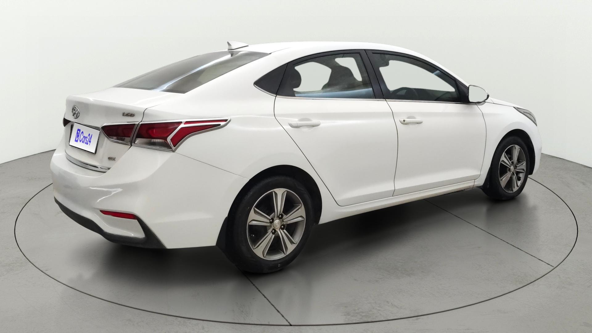 View 2017 Hyundai Verna 1.4 VTVT E Image 41 Used 2017 Hyundai Verna 1.4 VTVT E Image 41