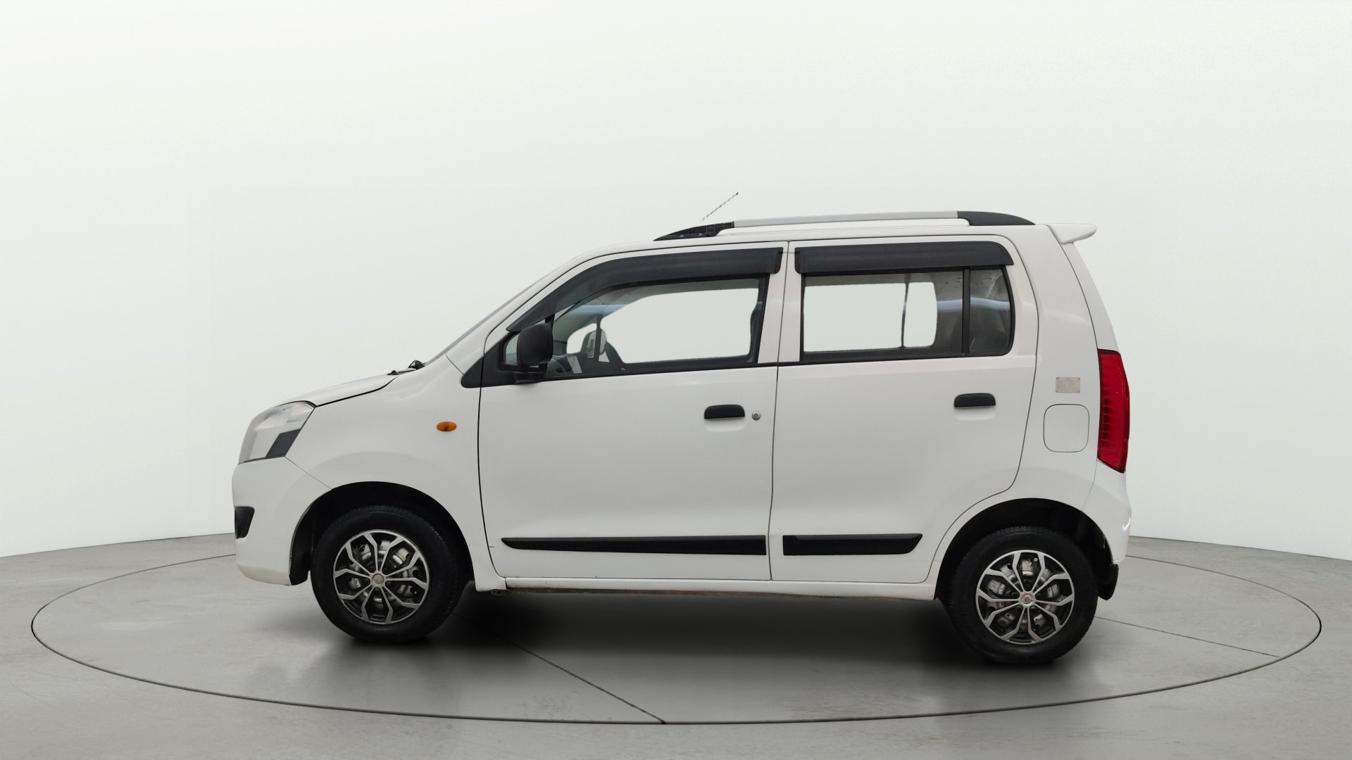 View 2014 Maruti Suzuki 1000 Base Variant Image 5 Used 2014 Maruti Suzuki 1000 Base Variant Image 5
