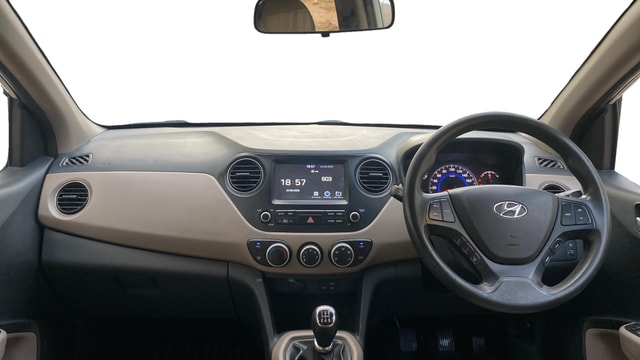 View Hyundai Grand i10 Image 15 Used Hyundai Grand i10 Image 15