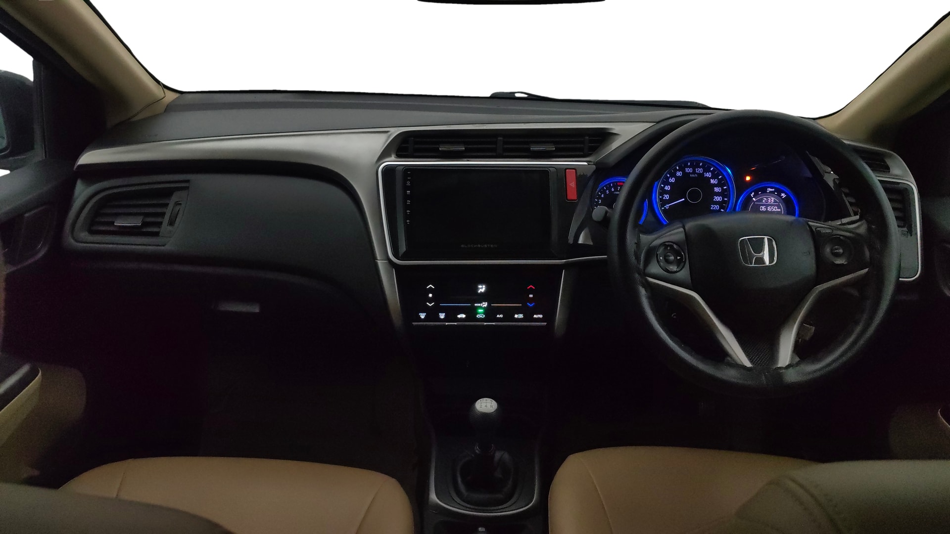 View 2015 Honda City ZX MT Diesel Anniversary Edition Image 16 Used 2015 Honda City ZX MT Diesel Anniversary Edition Image 16