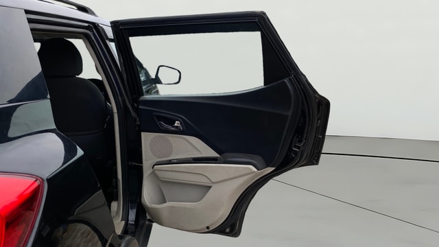 View Mahindra XUV300 Image 8 Used Mahindra XUV300 Image 8