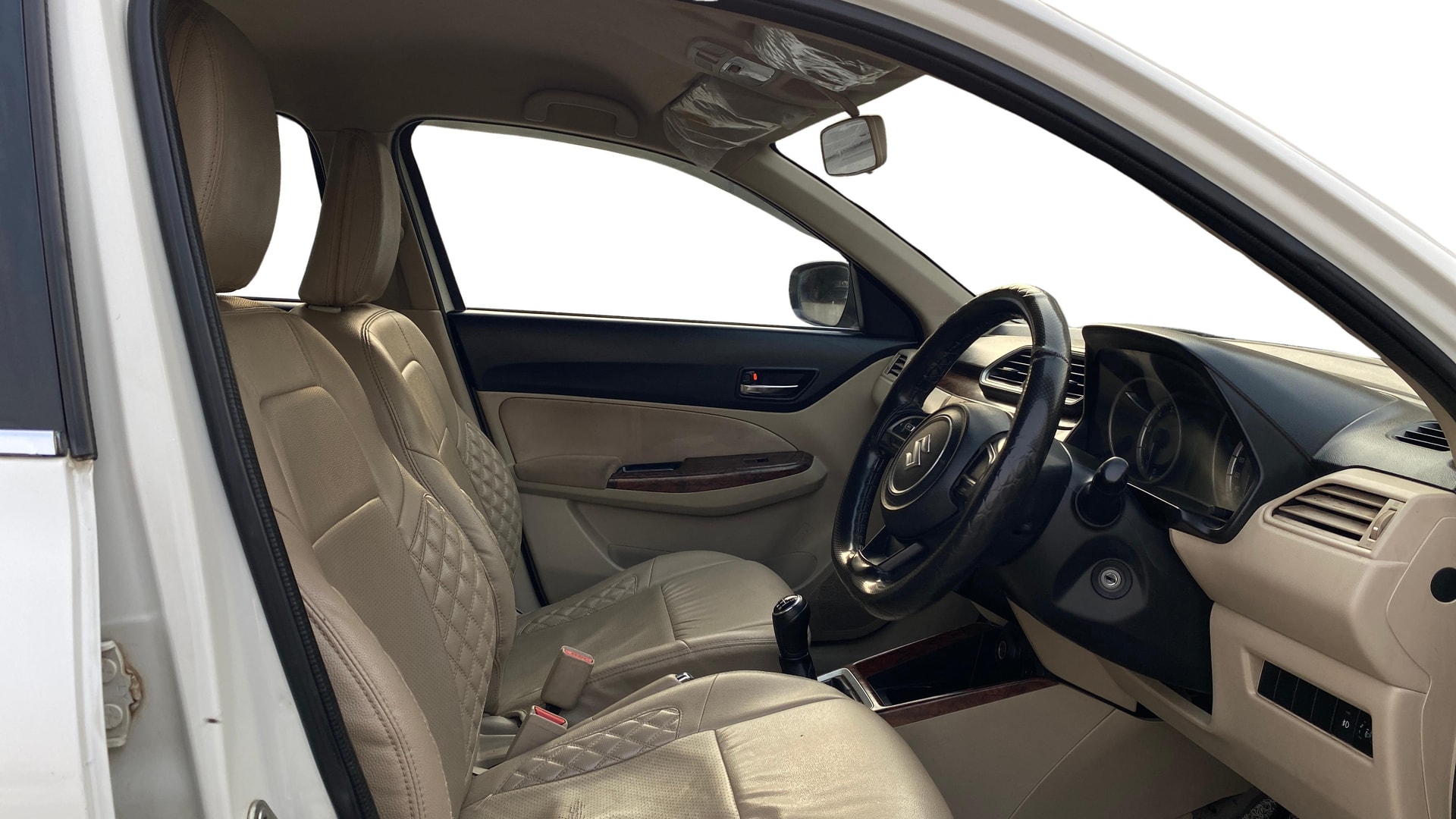 View 2020 Maruti Suzuki 1000 Base Variant Image 25 Used 2020 Maruti Suzuki 1000 Base Variant Image 25