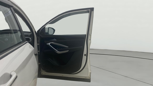 View MG Hector Image 48 Used MG Hector Image 48