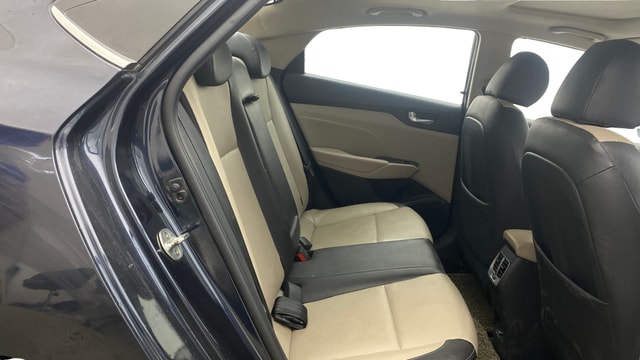 View Hyundai Verna Image 31 Used Hyundai Verna Image 31