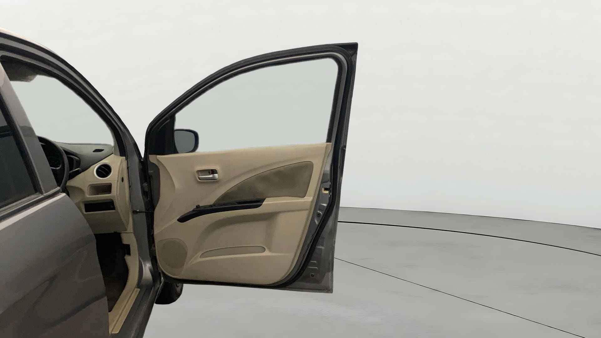 View 2018 Maruti Suzuki 1000 Base Variant Image 44 Used 2018 Maruti Suzuki 1000 Base Variant Image 44