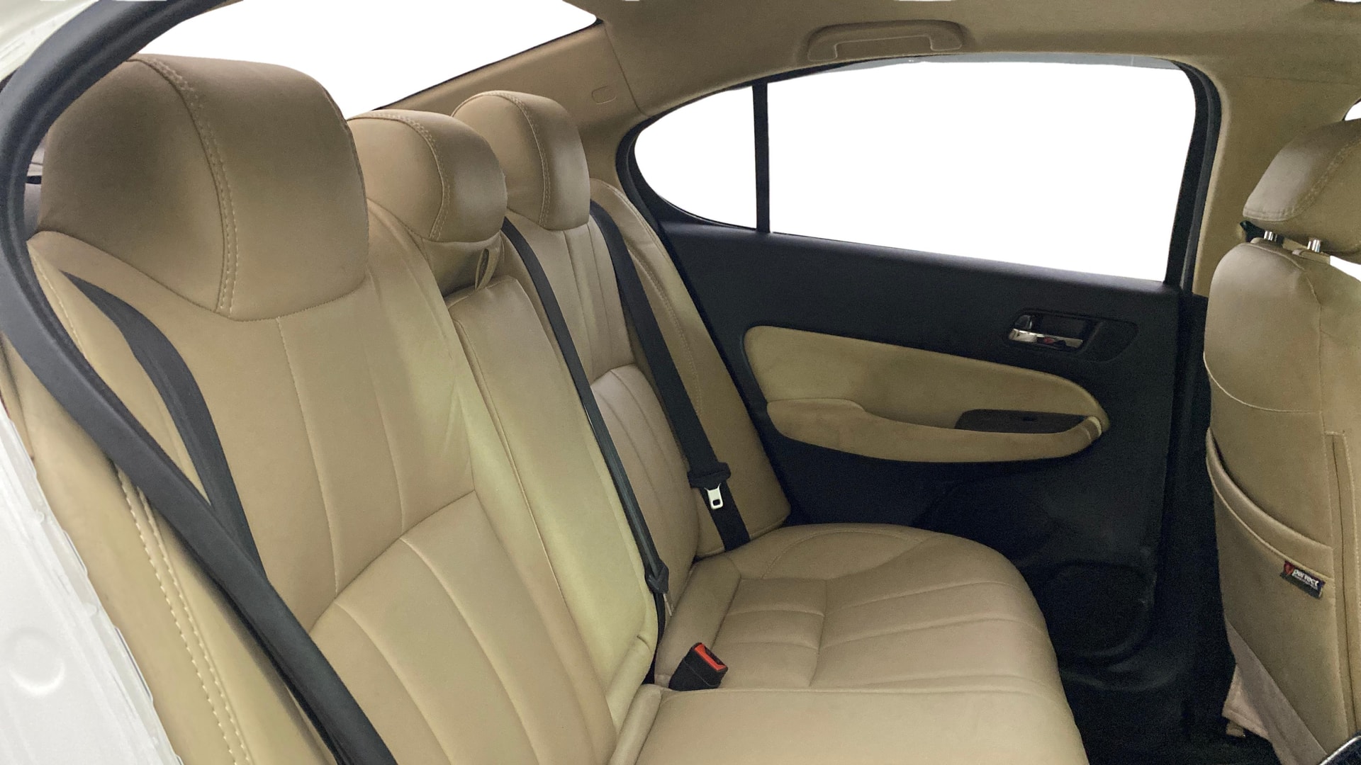 View 2021 Honda City ZX MT Diesel Anniversary Edition Image 36 Used 2021 Honda City ZX MT Diesel Anniversary Edition Image 36