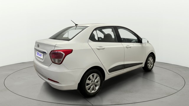 View Hyundai Xcent Image 41 Used Hyundai Xcent Image 41