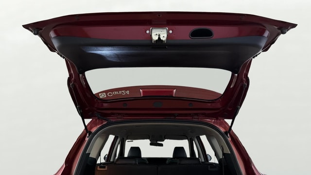 View Kia Carens Image 33 Used Kia Carens Image 33