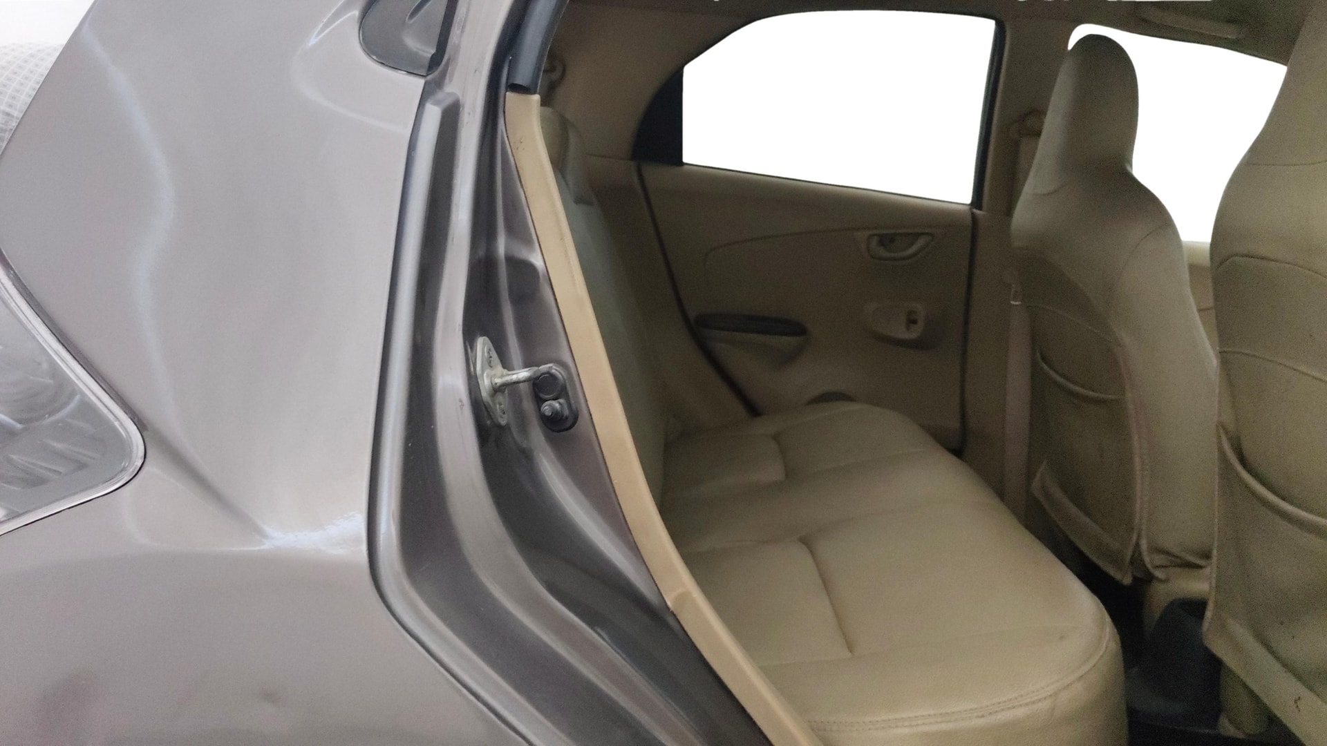 View 2013 Honda Brio S MT Petrol Image 29 Used 2013 Honda Brio S MT Petrol Image 29