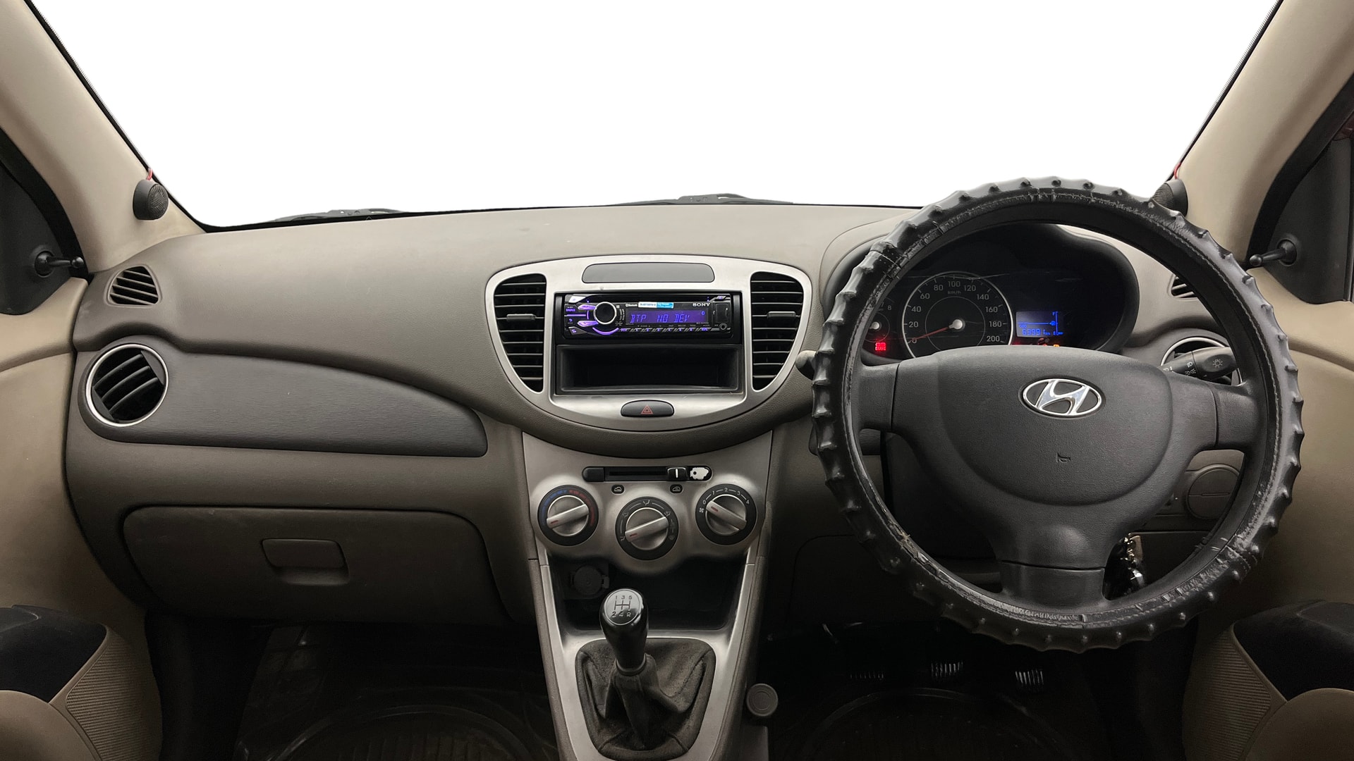 View 2014 Hyundai i10 1.1 Magna Image 28 Used 2014 Hyundai i10 1.1 Magna Image 28