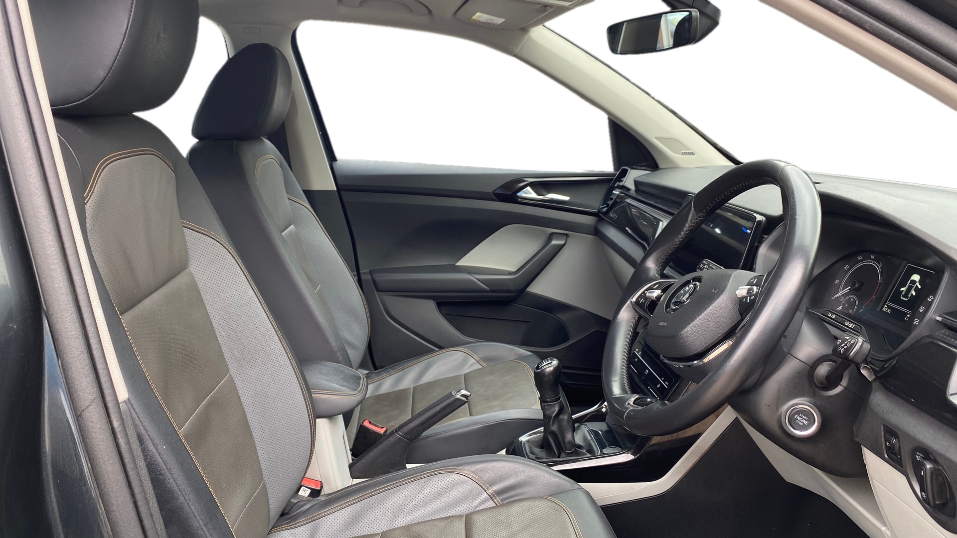 View 2022 Skoda Kushaq Style 1.0 TSI MT Image 18 Used 2022 Skoda Kushaq Style 1.0 TSI MT Image 18