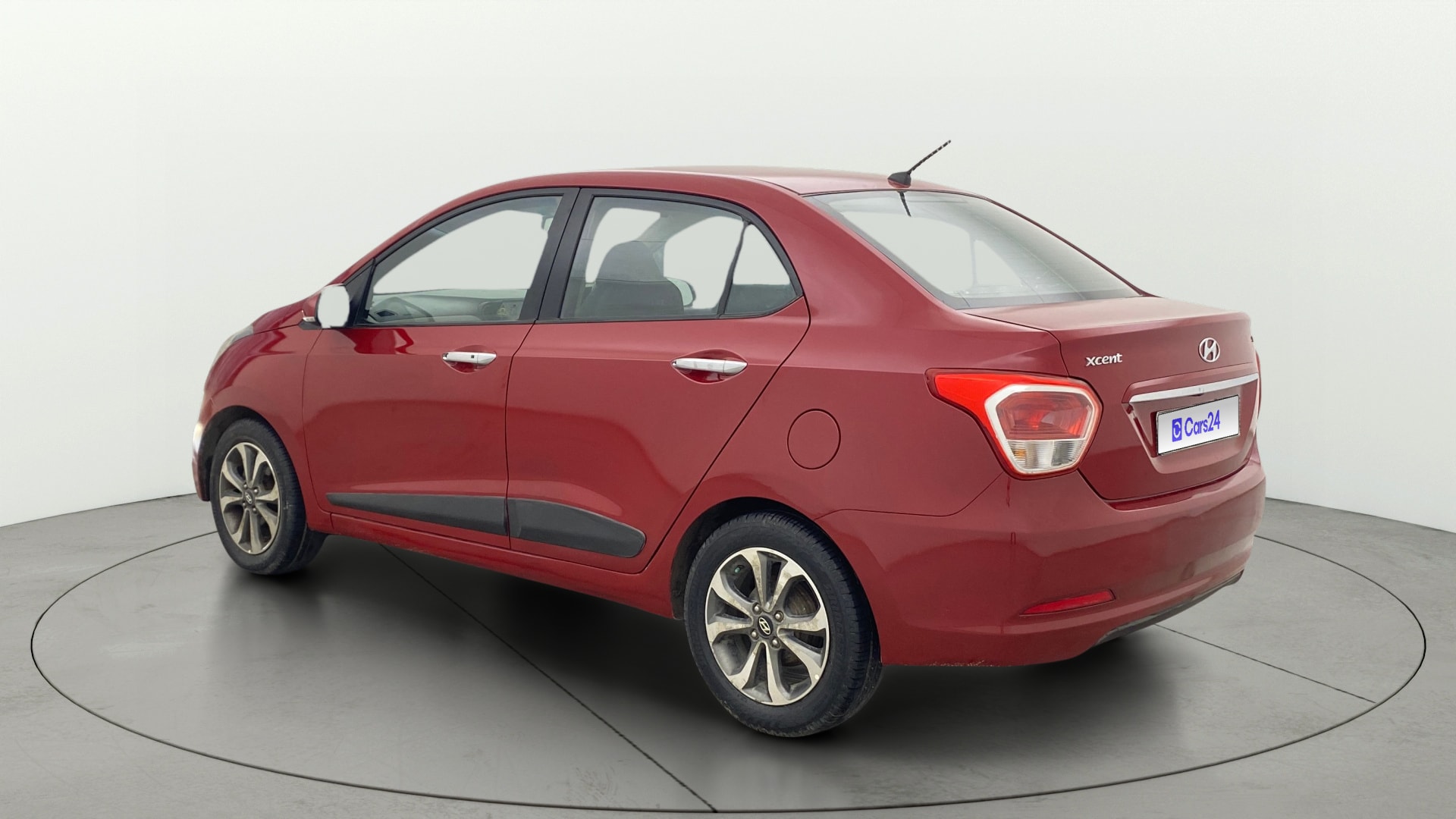 View 2014 Hyundai Xcent SX Petrol (O) Image 2 Used 2014 Hyundai Xcent SX Petrol (O) Image 2