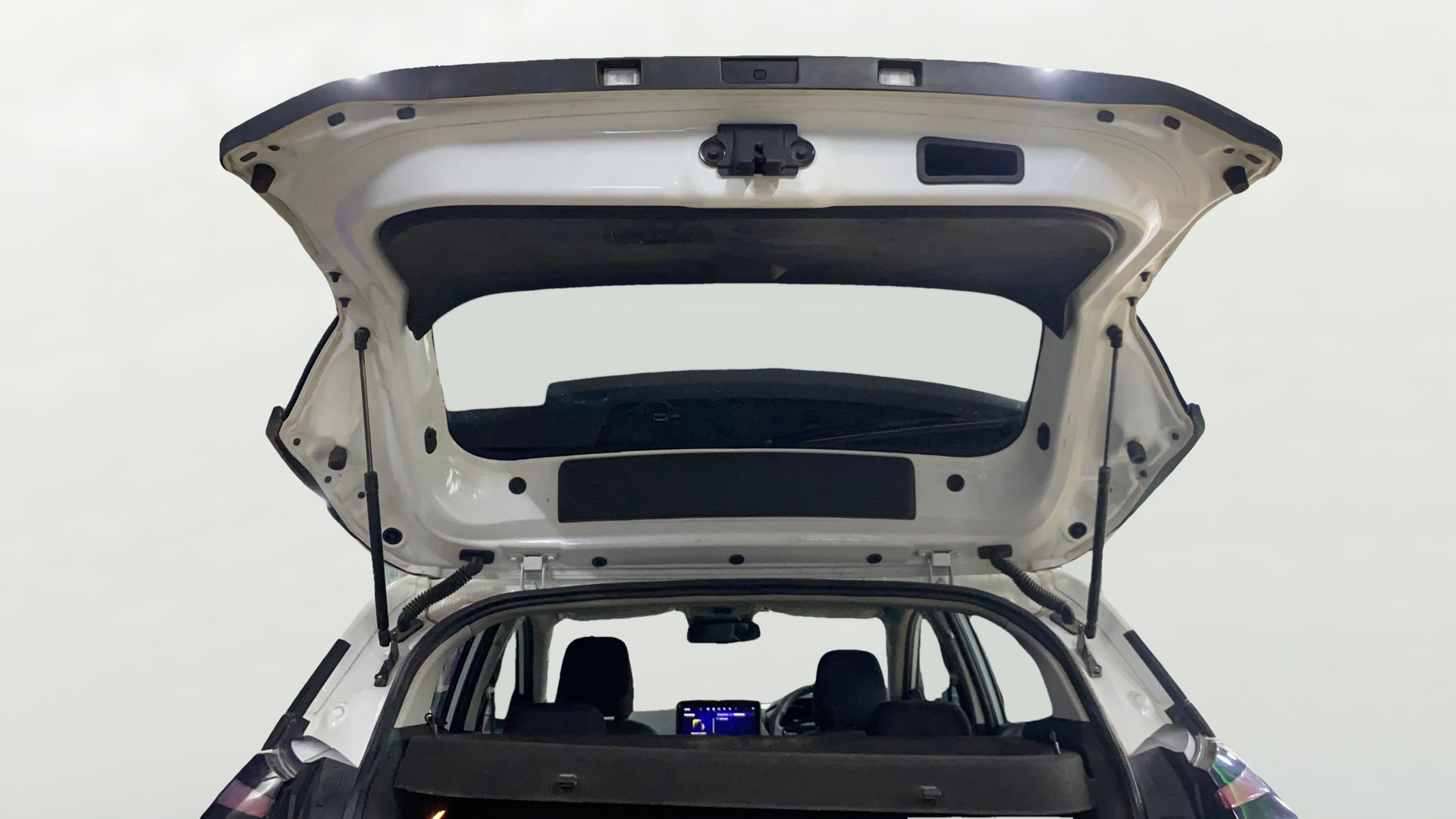 View 2024 Tata Nexon Revotron XE Image 32 Used 2024 Tata Nexon Revotron XE Image 32
