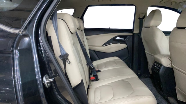 View MG Hector Image 37 Used MG Hector Image 37