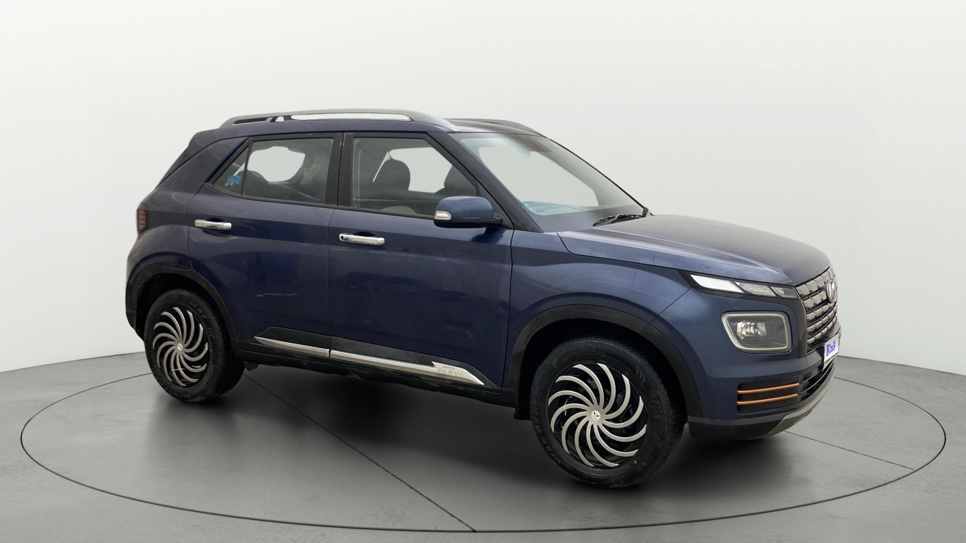 View 2022 Hyundai Venue S Plus 1.5 Diesel MT Image 36 Used 2022 Hyundai Venue S Plus 1.5 Diesel MT Image 36