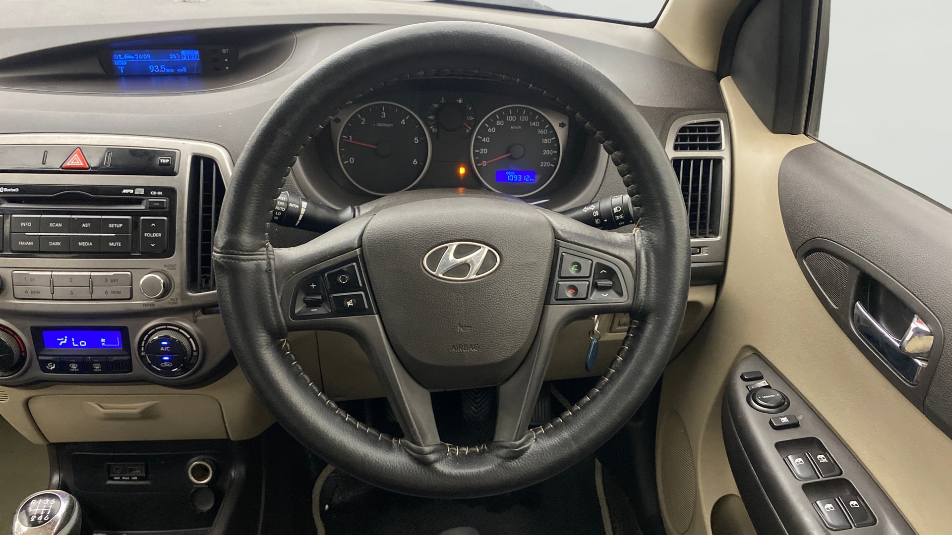 View 2014 Hyundai Elite i20 1.4 Era Diesel BS IV Image 20 Used 2014 Hyundai Elite i20 1.4 Era Diesel BS IV Image 20
