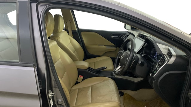 View Honda City ZX Image 28 Used Honda City ZX Image 28